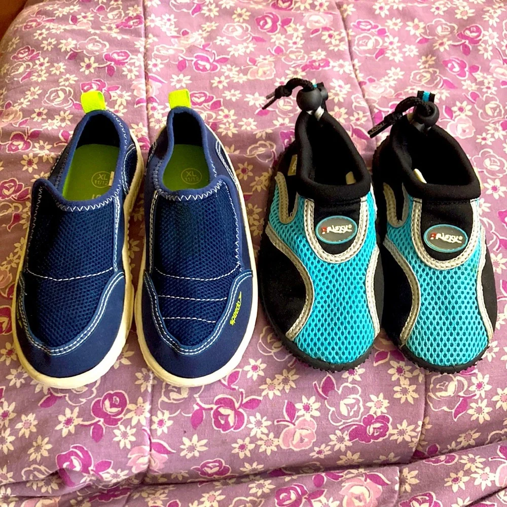 Bundle TWO Water Shoes SPEEDO/FRISKY